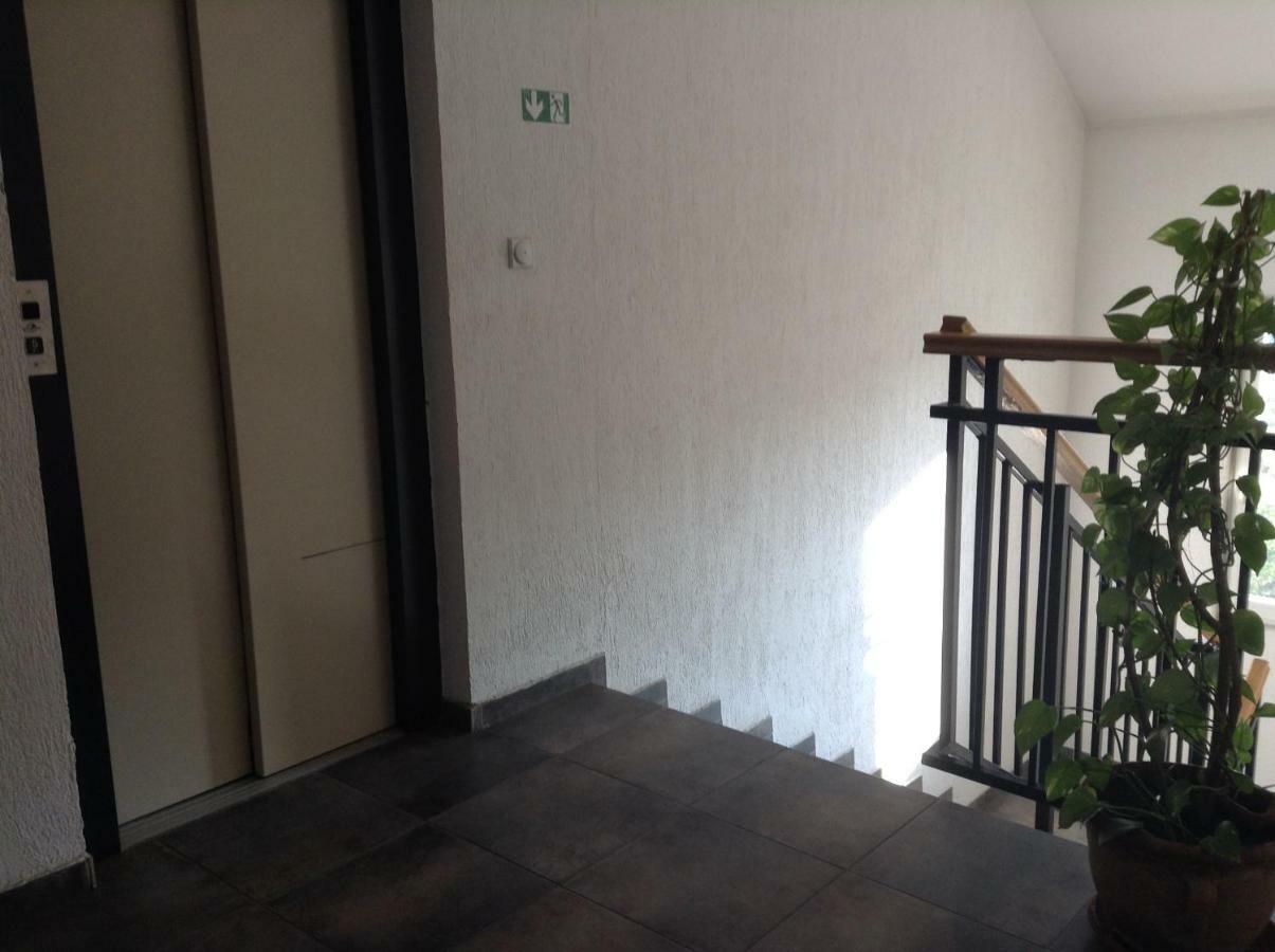 Apartmani Emerald Dream Novi Sad Extérieur photo